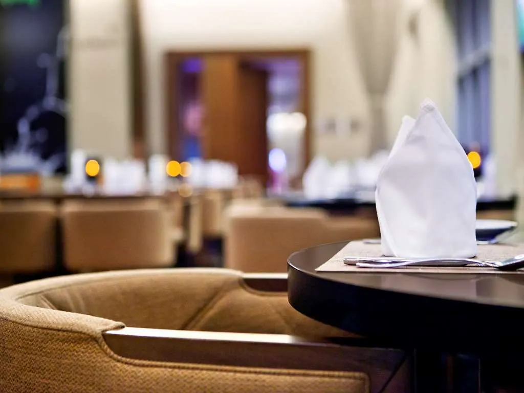 Hotell Novotel Suites Mall Avenue Dubai