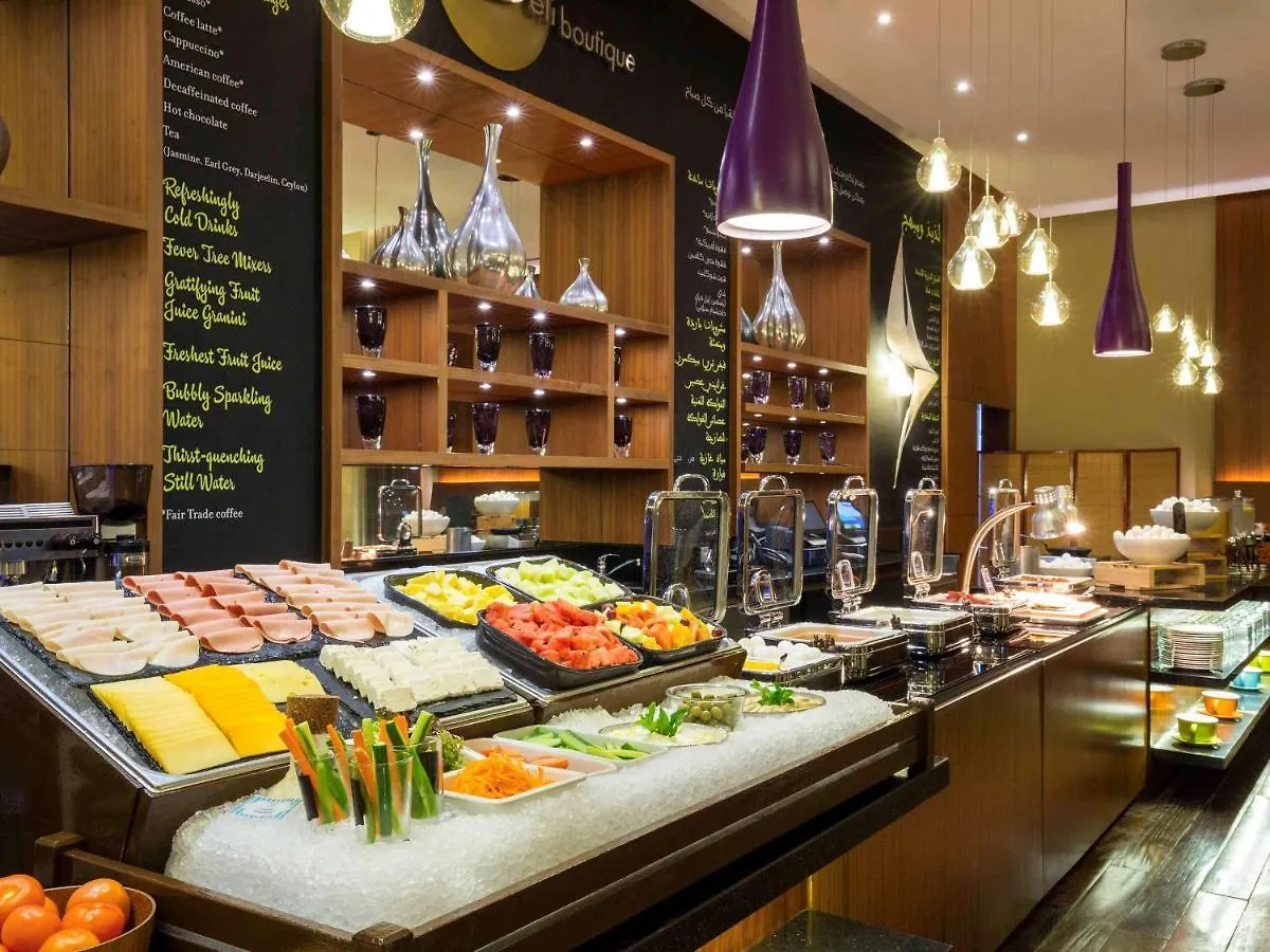 Novotel Suites Mall Avenue דובאי איחוד האמירויות הערביות
