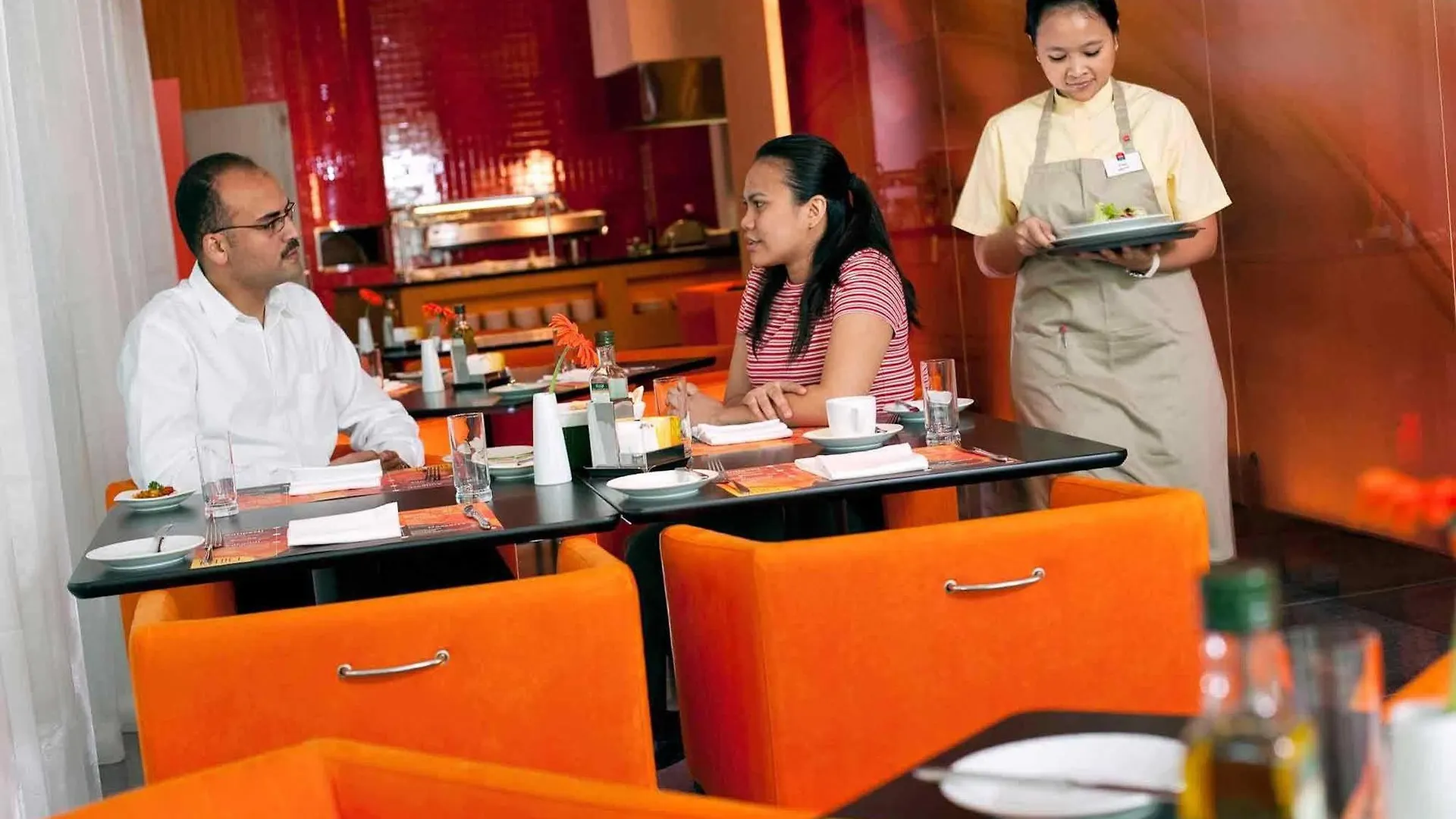 Novotel Suites Mall Avenue Dubaj Egyesült Arab Emírségek