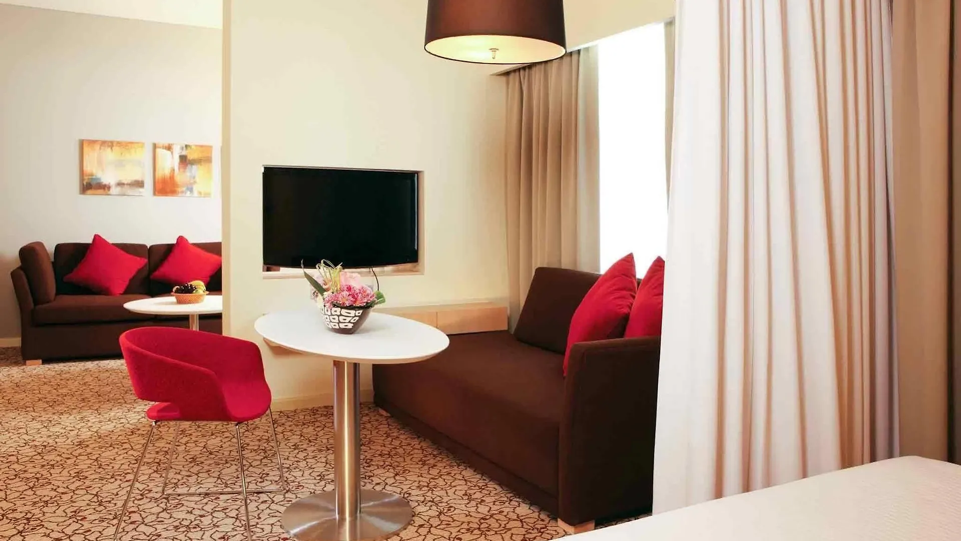 Novotel Suites Mall Avenue Dubai Emirati Arabi Uniti
