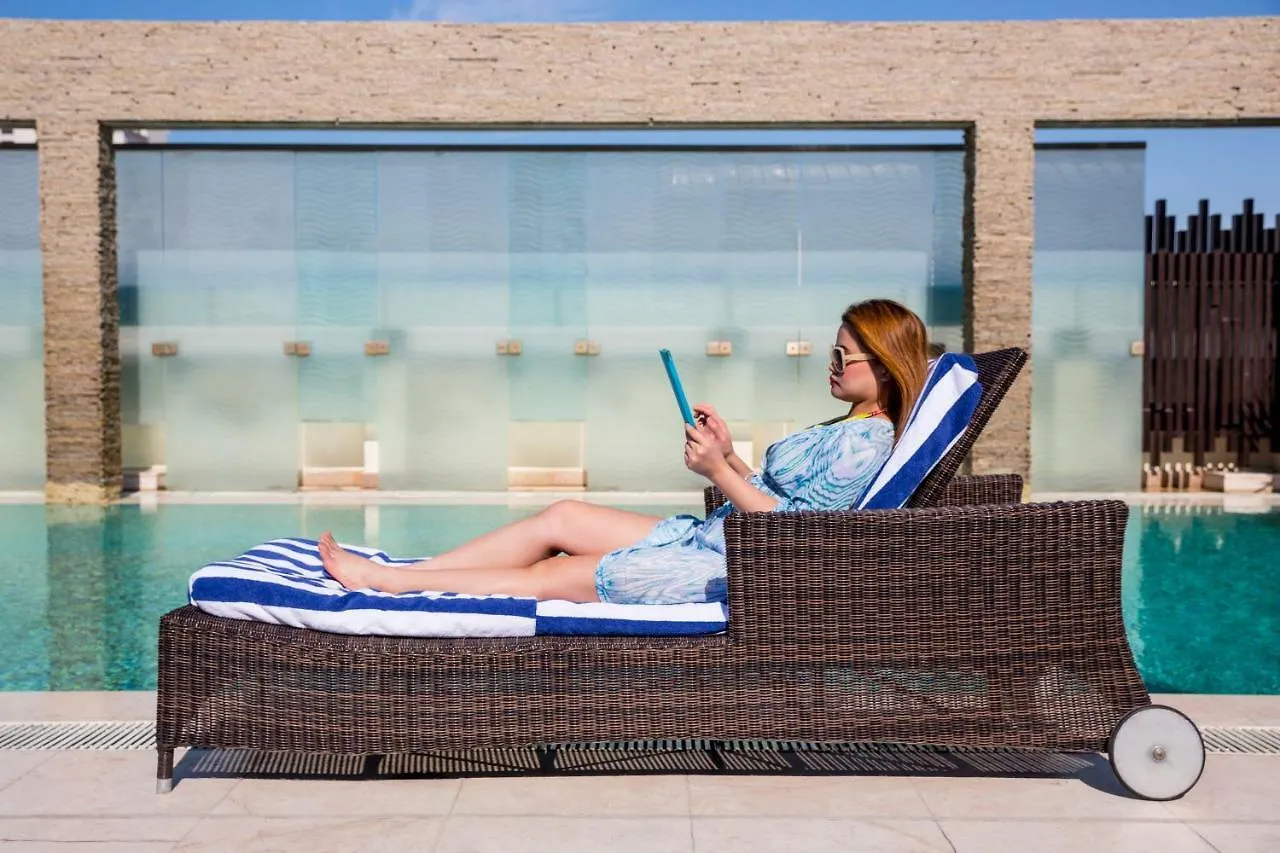 Novotel Suites Mall Avenue Dubai Emirati Arabi Uniti