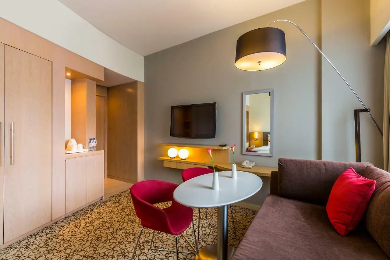 Hotel Novotel Suites Mall Avenue Dubai
